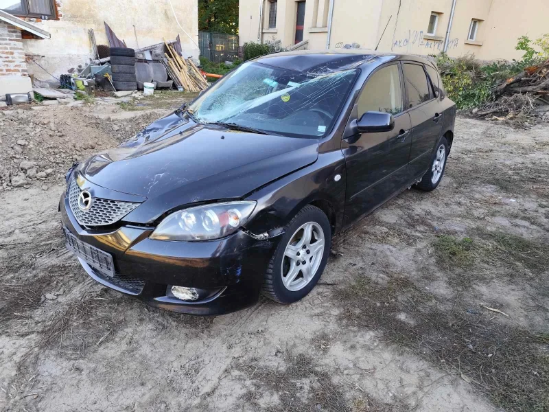 Mazda 3 2.0 , снимка 1 - Автомобили и джипове - 47444951