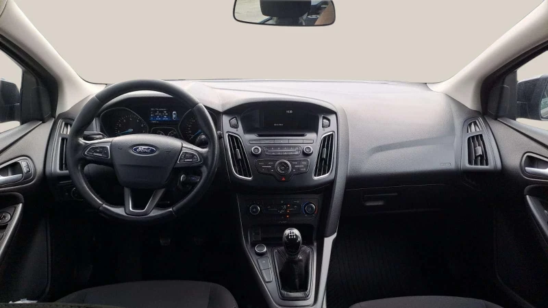 Ford Focus 1.0 EcoBoost, снимка 9 - Автомобили и джипове - 48287948