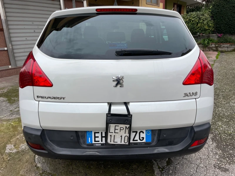 Peugeot 3008 Отлично състояние!!!, снимка 3 - Автомобили и джипове - 48792757