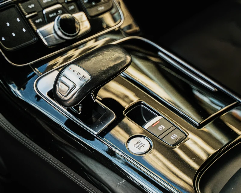 Audi A8, снимка 11 - Автомобили и джипове - 52584227