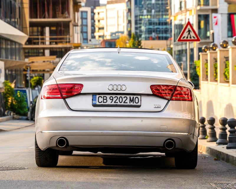 Audi A8, снимка 4 - Автомобили и джипове - 52584227