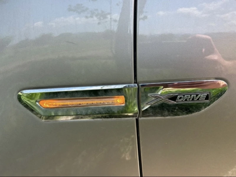 BMW 740 Long Xdrive DVD, снимка 15 - Автомобили и джипове - 52840820