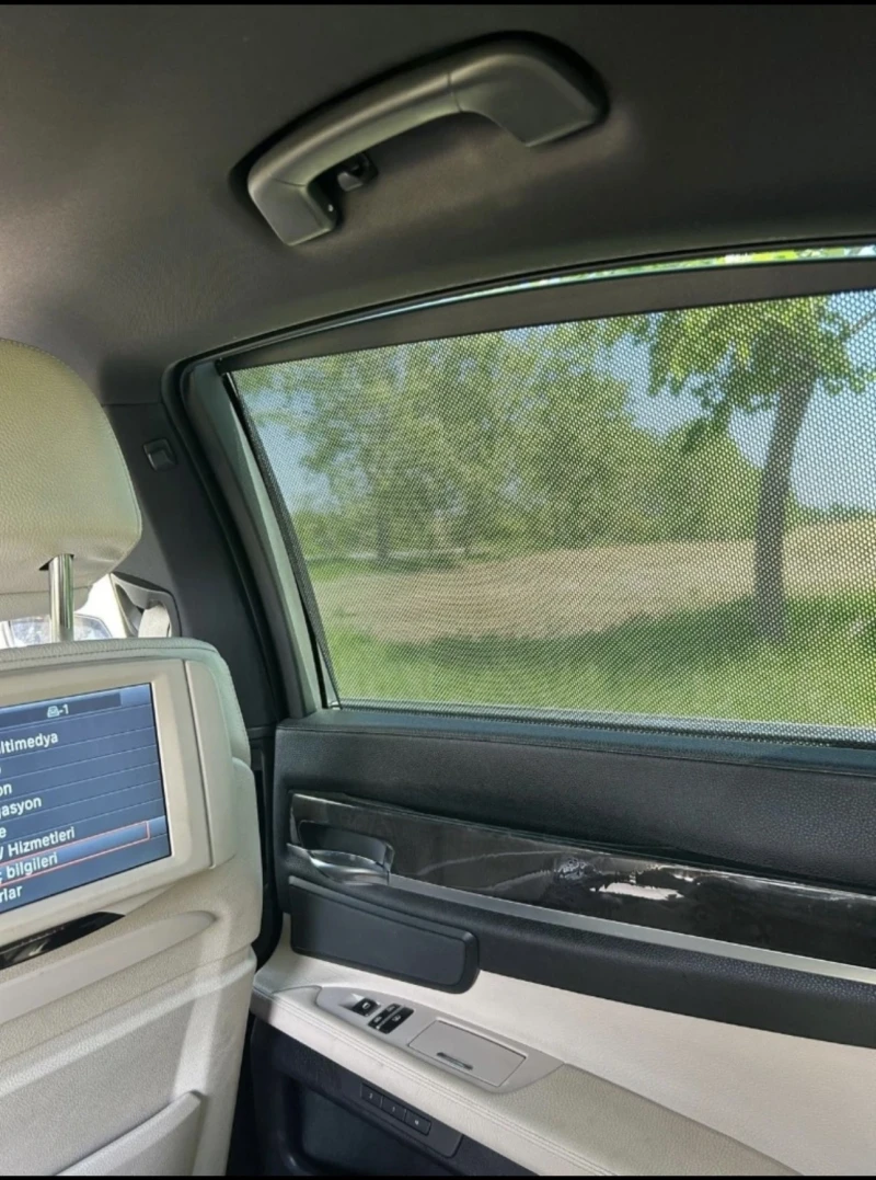 BMW 740 Long Xdrive DVD, снимка 14 - Автомобили и джипове - 52840820