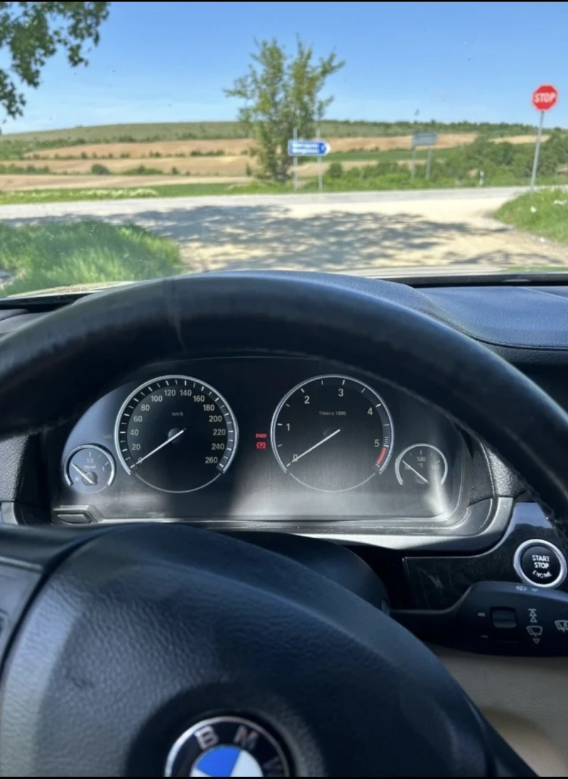 BMW 740 Long Xdrive DVD, снимка 10 - Автомобили и джипове - 52840820