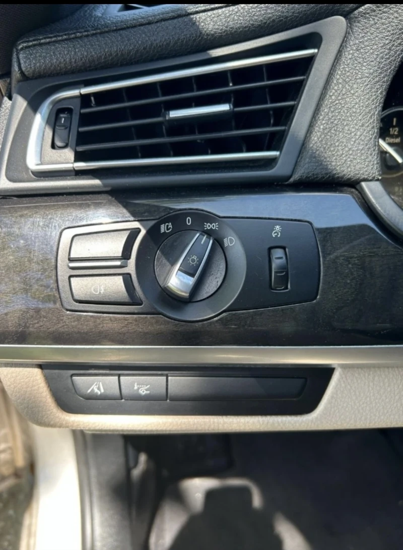 BMW 740 Long Xdrive DVD, снимка 9 - Автомобили и джипове - 52840820