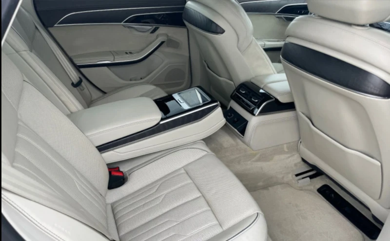 Audi A8, снимка 16 - Автомобили и джипове - 52450561