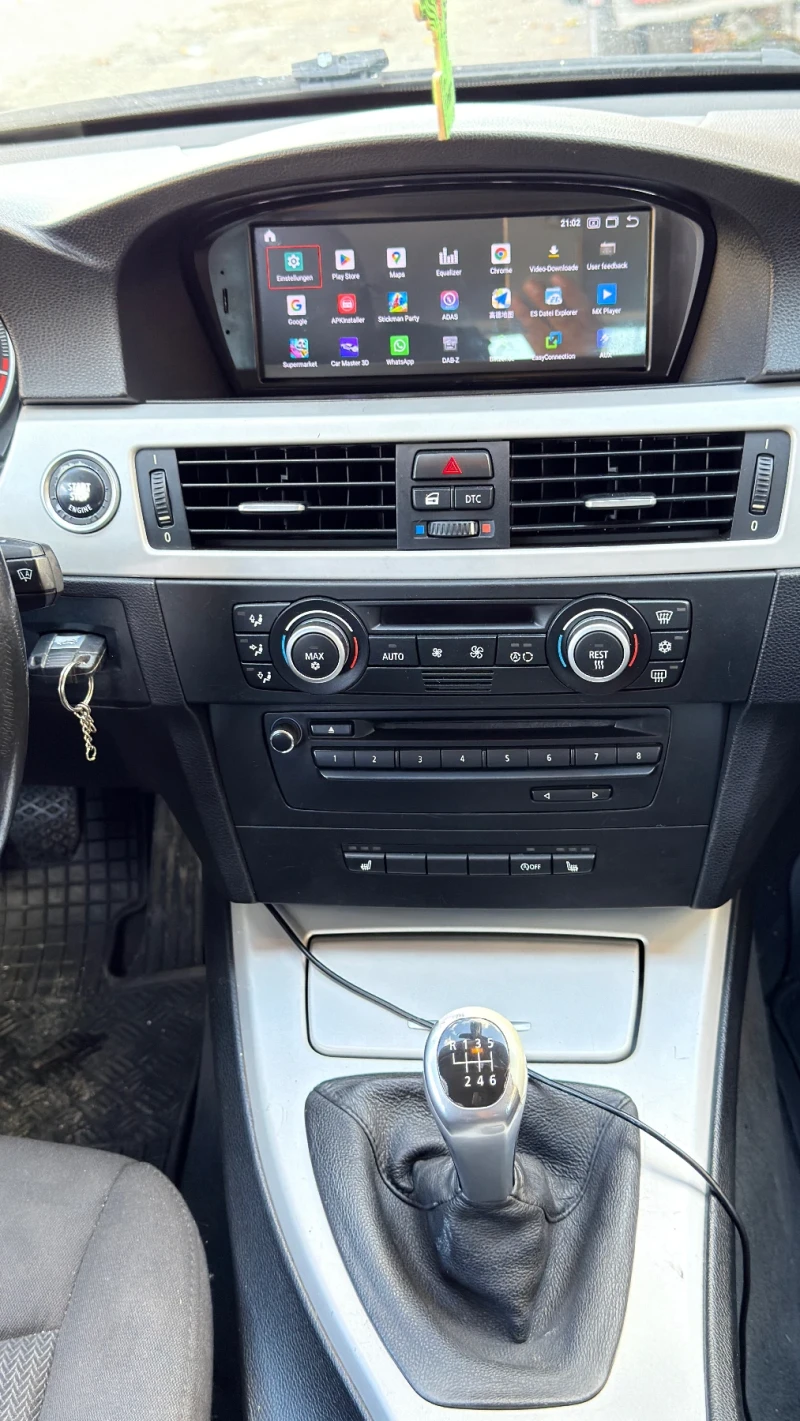 BMW 318 318d, снимка 13 - Автомобили и джипове - 52502665