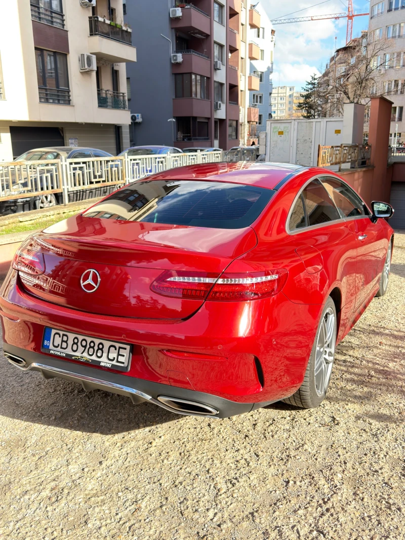 Mercedes-Benz E 400 4Matic / Burmester / Panorama / AMG Pack, снимка 4 - Автомобили и джипове - 52588211