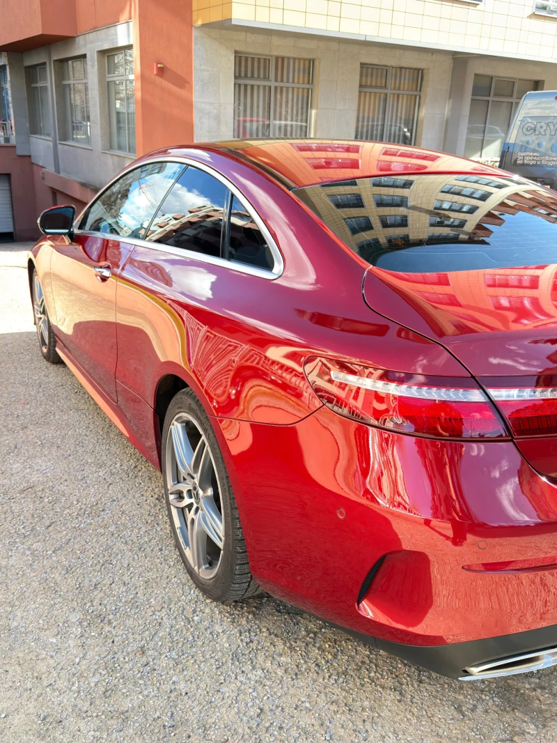 Mercedes-Benz E 400 4Matic / Burmester / Panorama / AMG Pack, снимка 3 - Автомобили и джипове - 52588211