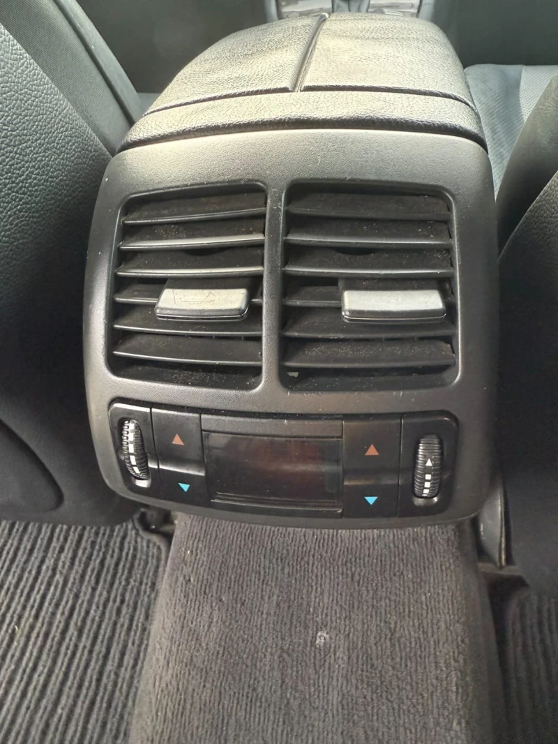 Mercedes-Benz E 320, снимка 10 - Автомобили и джипове - 52980131