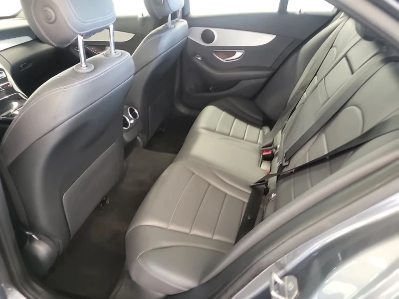 Mercedes-Benz C 300 * CARFAX * БЕЗ ПЪРВОНАЧАЛНА ВНОСКА, снимка 12 - Автомобили и джипове - 53042959