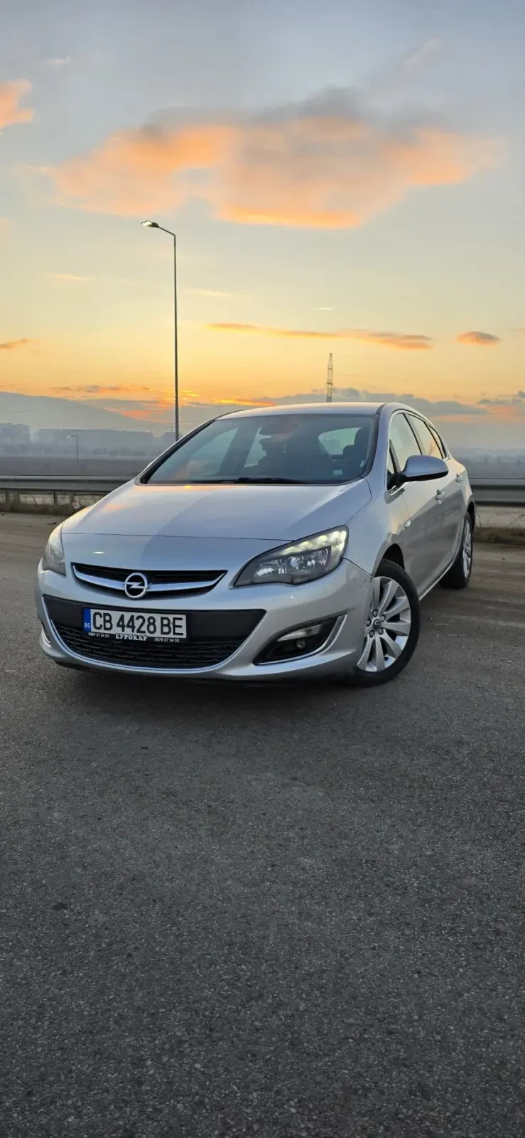 Opel Astra Facelift / ВСИЧКИ ЕКСТРИ, снимка 1 - Автомобили и джипове - 48788267