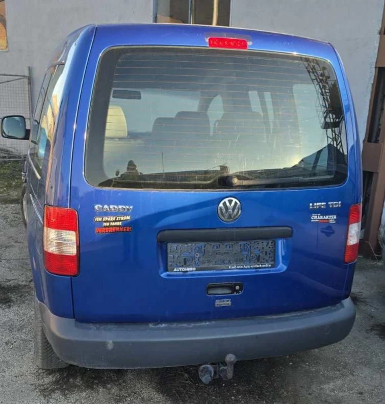 VW Caddy 1.9-105кс., снимка 3 - Автомобили и джипове - 52933641