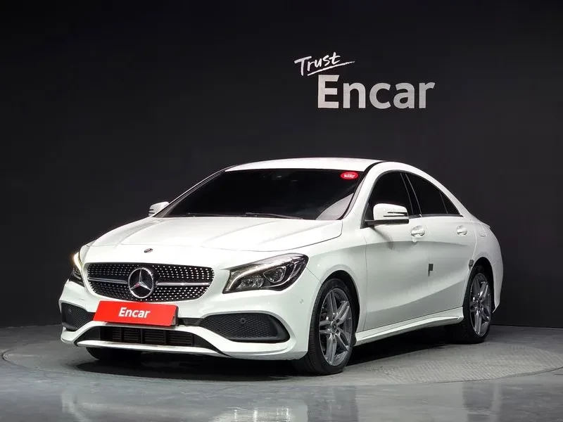 Mercedes-Benz CLA 220 AMG LINE* ПОДГРЕВ* ПАМЕТ НА СЕДАЛКИ* 