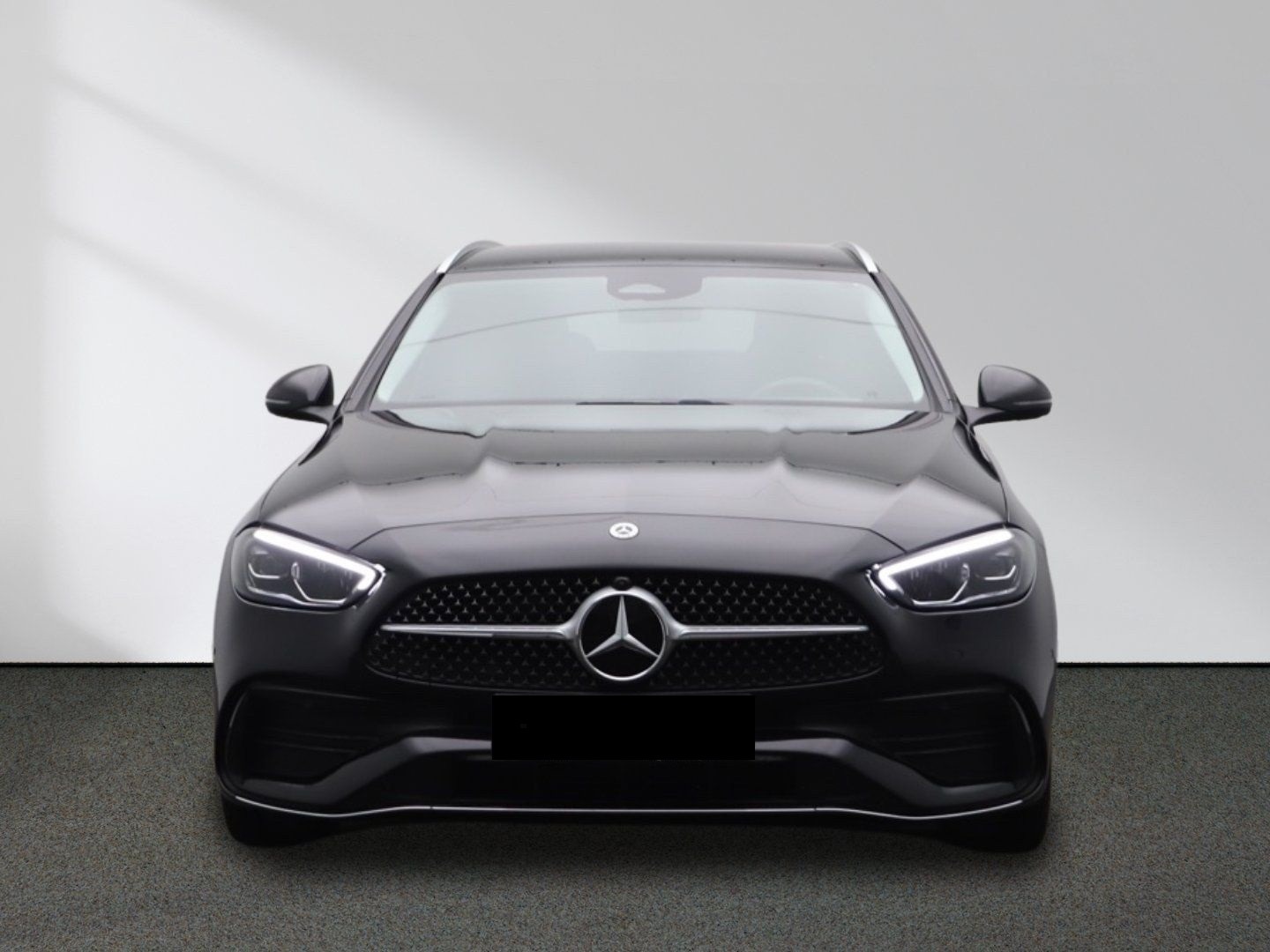 Mercedes-Benz C 200 T 4Matic = AMG Line= Гаранция - изображение 1