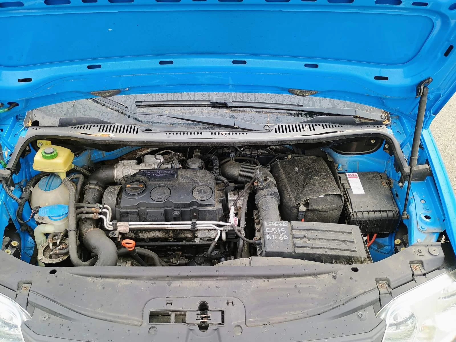VW Caddy VAN 1.9 TDI 105 4MOTION - изображение 9