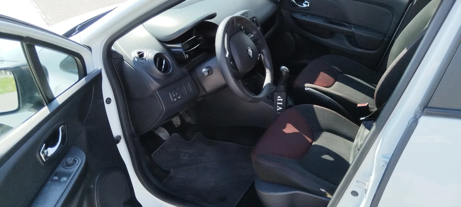 Renault Clio 1.5 dci  - изображение 8