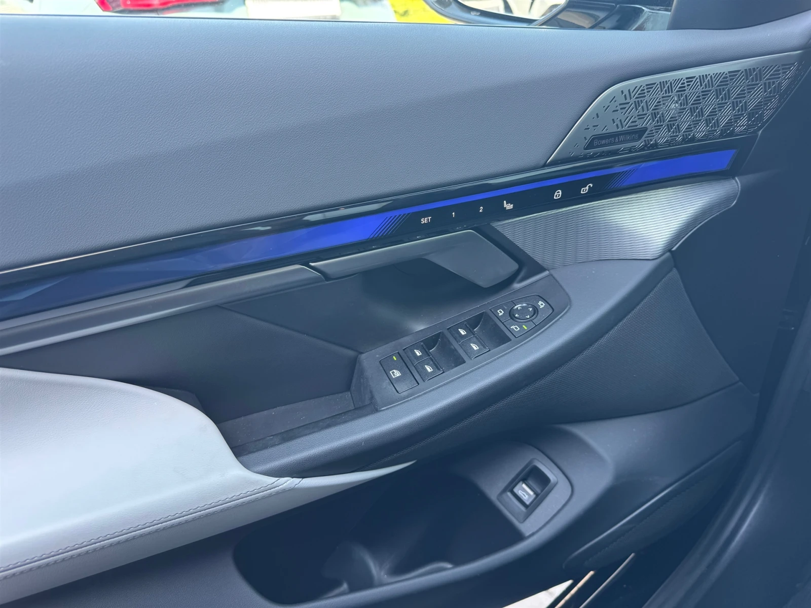 BMW i5 xDrive40 | Mobile.bg   13