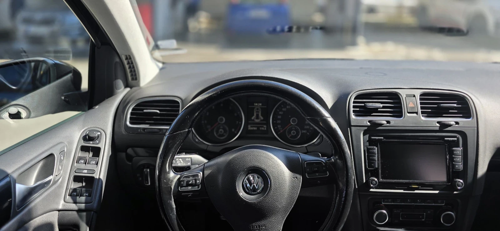 VW Golf 1.4 - изображение 7