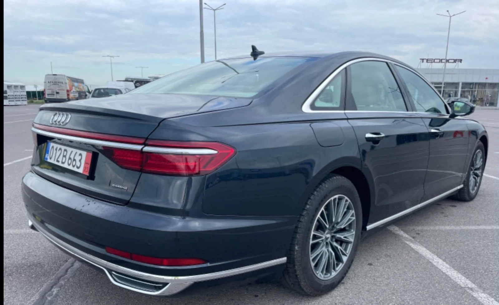 Audi A8  - изображение 6