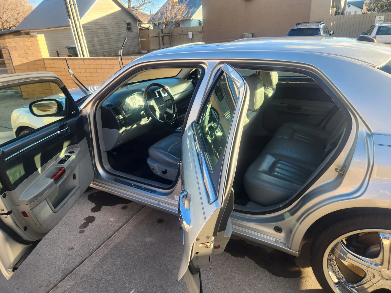 Chrysler 300c 300 C HEMI 5.7L  - изображение 5