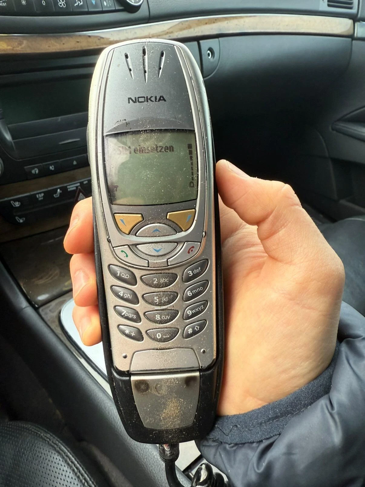 Mercedes-Benz E 320  - изображение 8