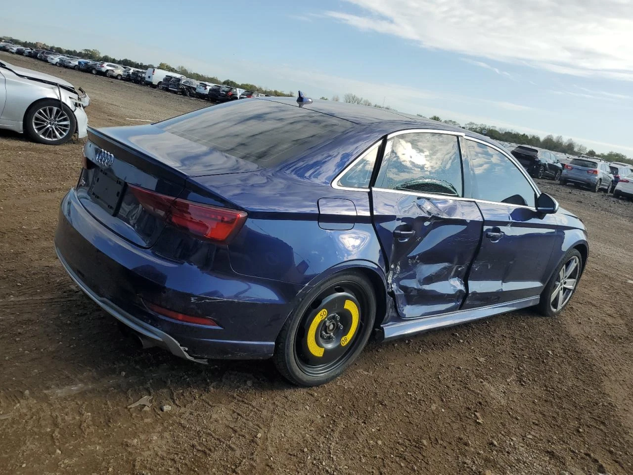 Audi S3 PREMIUM PLUS* B&O* DISTRONIC* ПОДГРЕВ* КАМЕРА - изображение 6