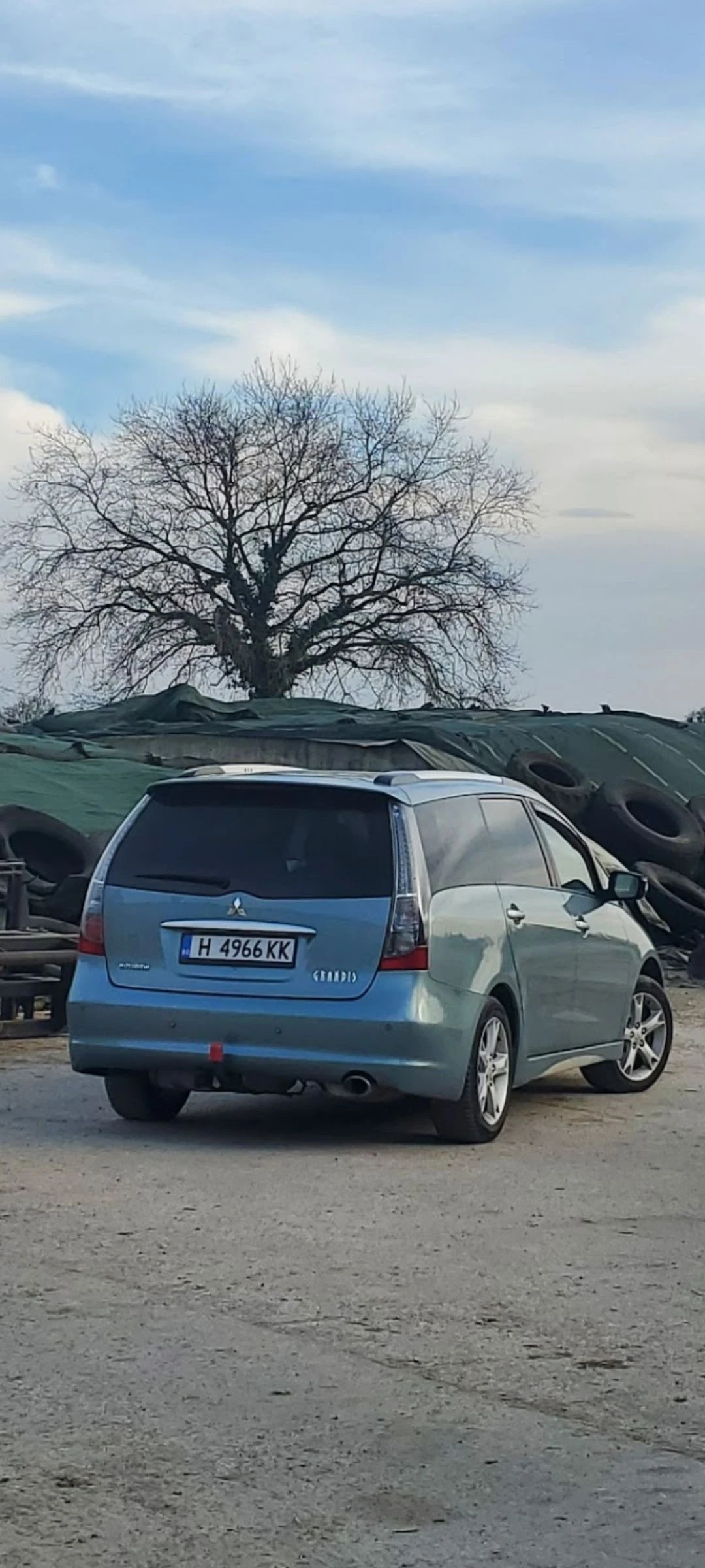 Mitsubishi Grandis, снимка 2 - Автомобили и джипове - 54038070