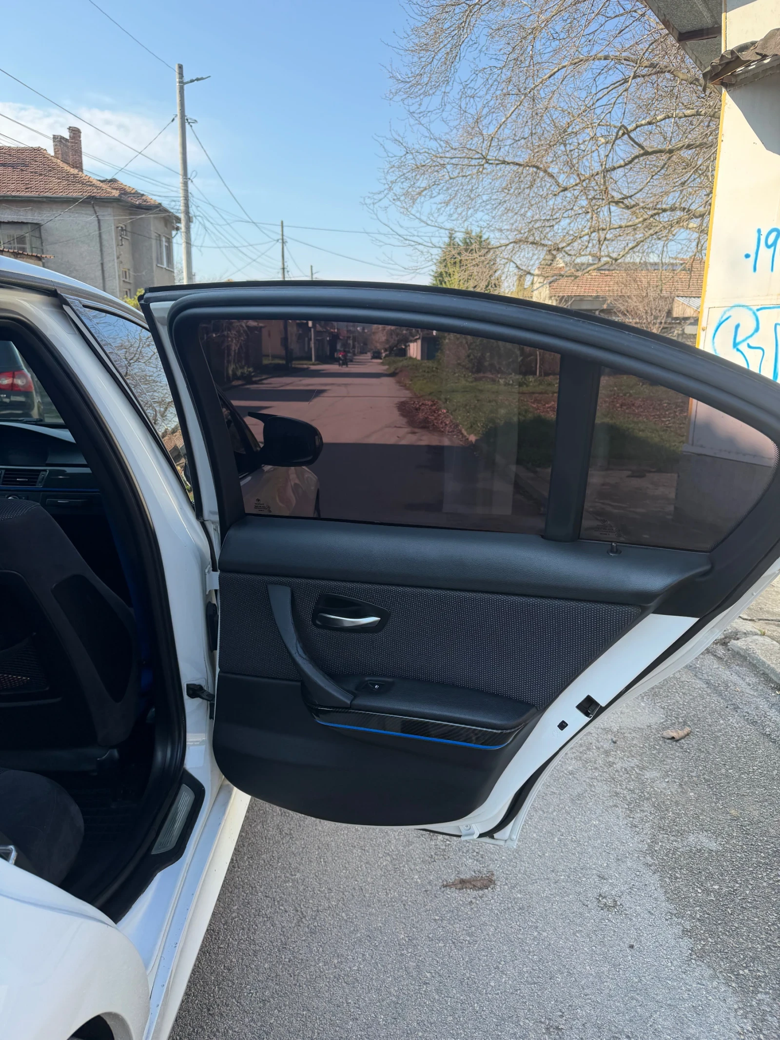 BMW 320 320, снимка 11 - Автомобили и джипове - 54098698