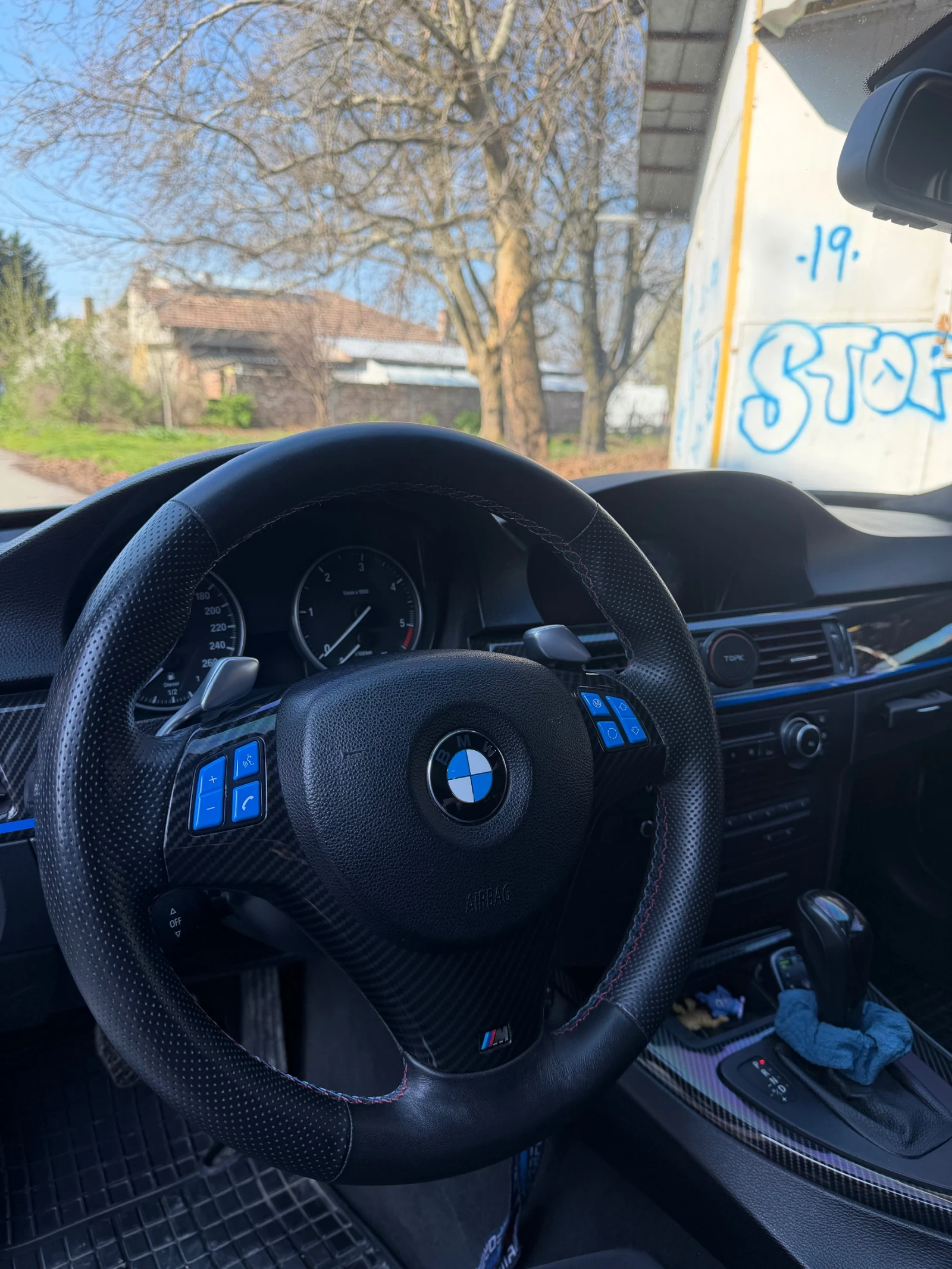 BMW 320 320, снимка 8 - Автомобили и джипове - 54098698