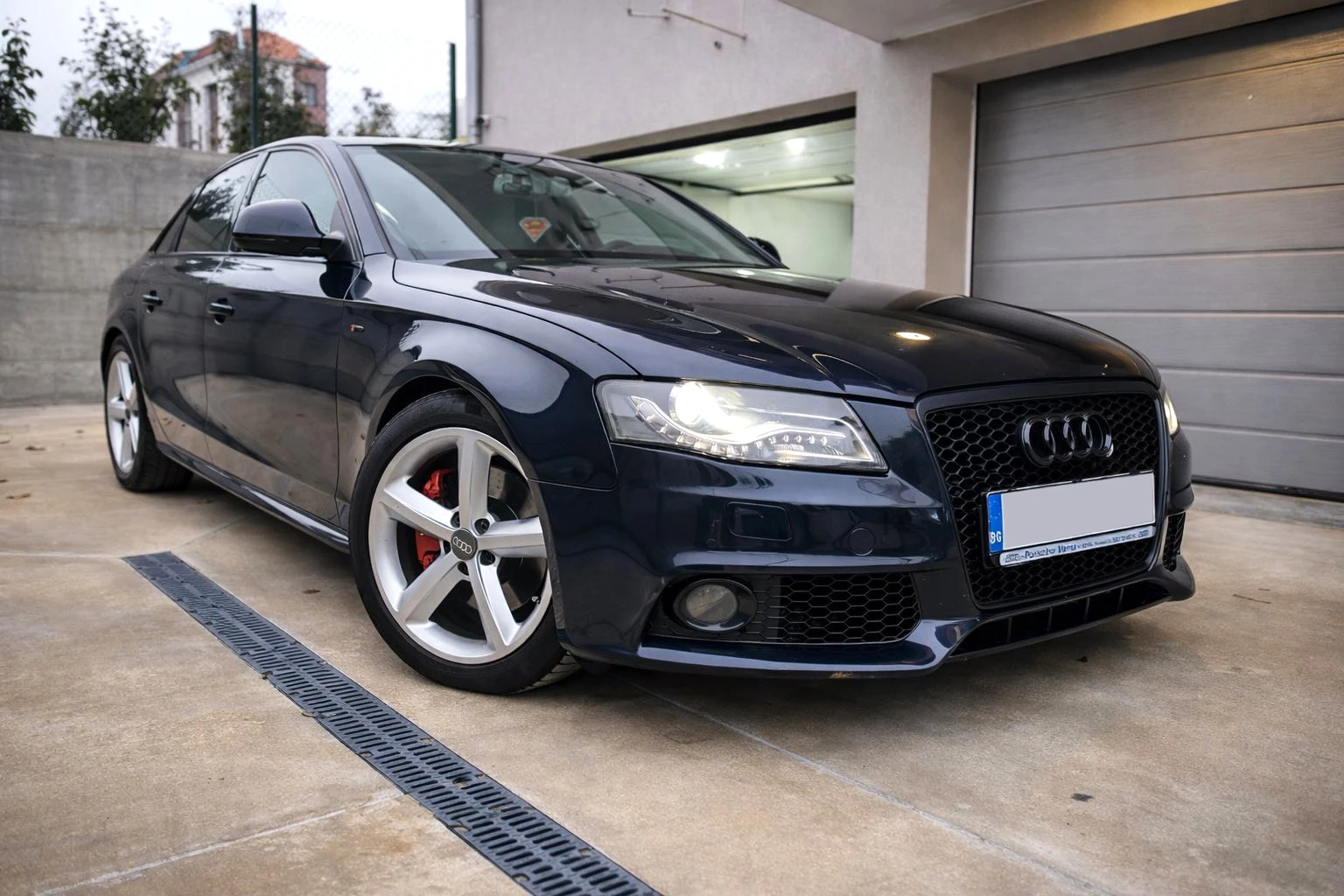 Audi A4 2.7, снимка 2 - Автомобили и джипове - 54207846