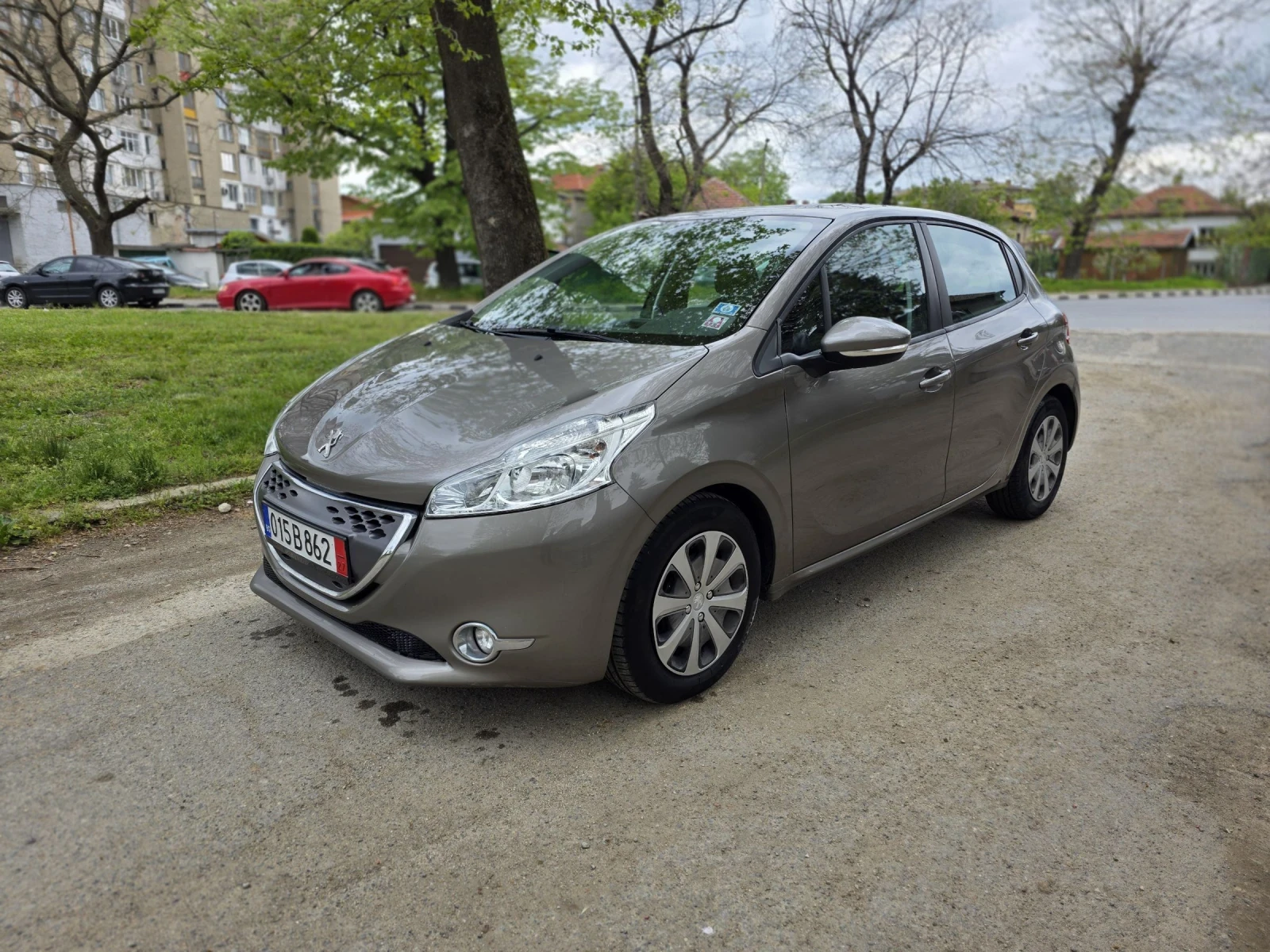 Peugeot 208 Автоматик 