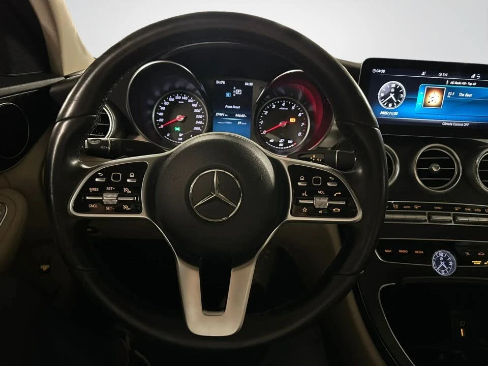 Mercedes-Benz C 300 AMG* PACK* ДИСТРОНИК* ПОДГРЕВ* КАМЕРА* КЕЙЛЕС* 4MA, снимка 12 - Автомобили и джипове - 54413861