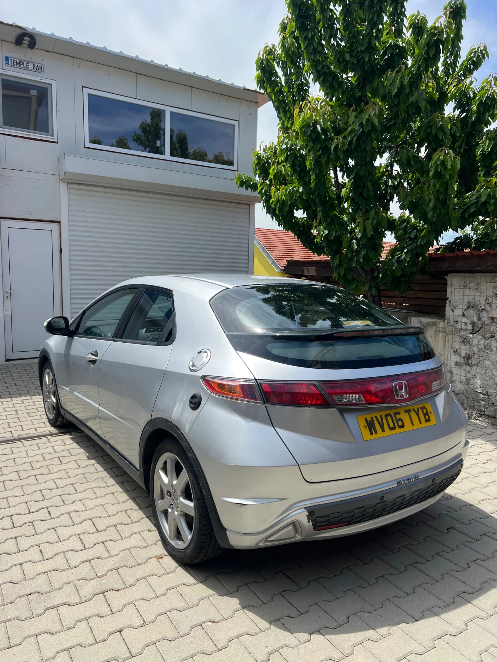 Honda Civic SIVIC S I-DSI 1.4 LPG, снимка 3 - Автомобили и джипове - 54491846