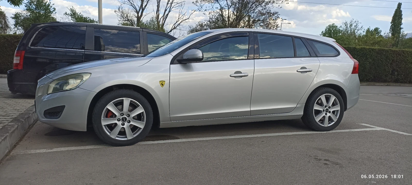 Volvo V60 Volvo V60 D3, снимка 5 - Автомобили и джипове - 54495315