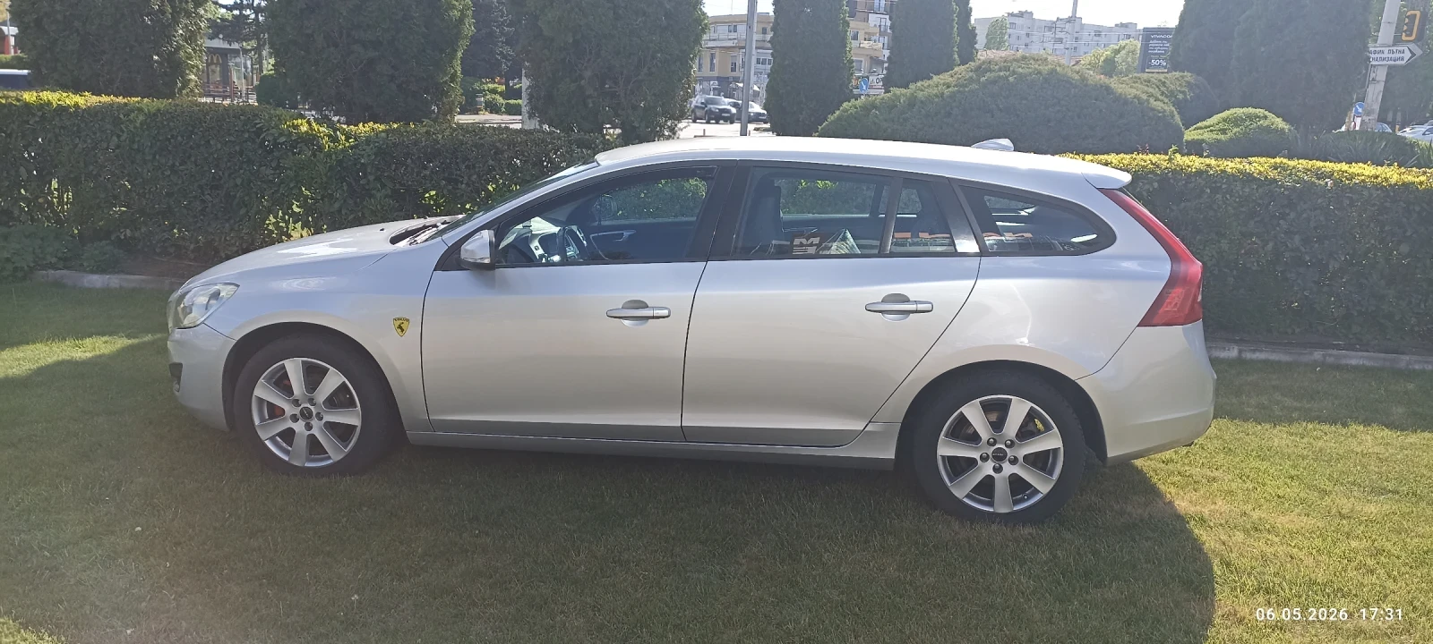 Volvo V60 Volvo V60 D3, снимка 4 - Автомобили и джипове - 54495315