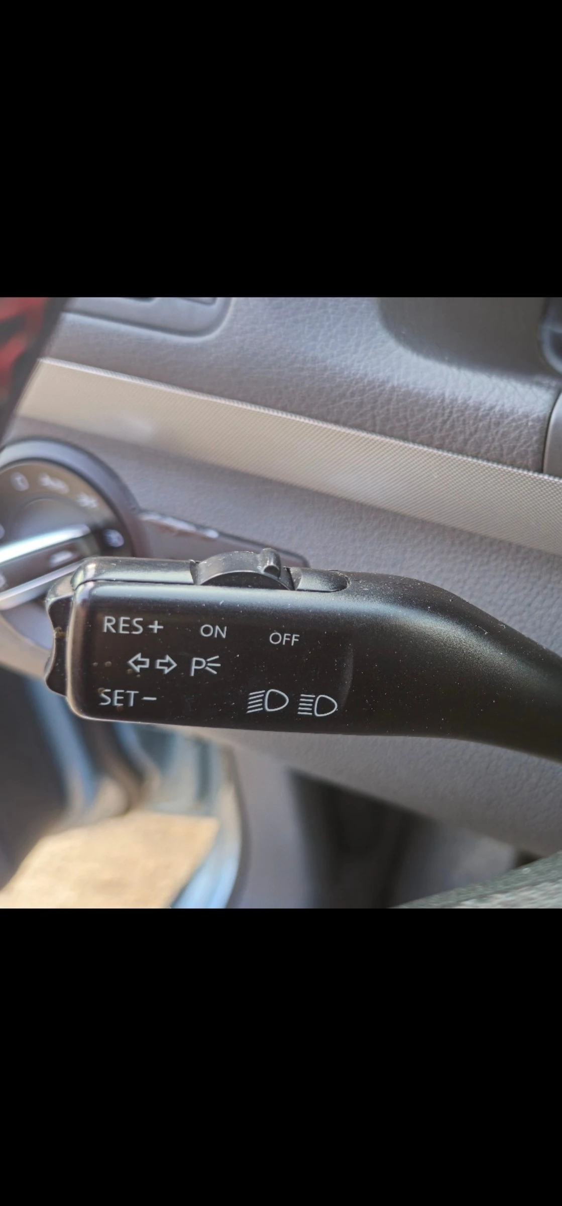 VW Touran, снимка 11 - Автомобили и джипове - 54737630