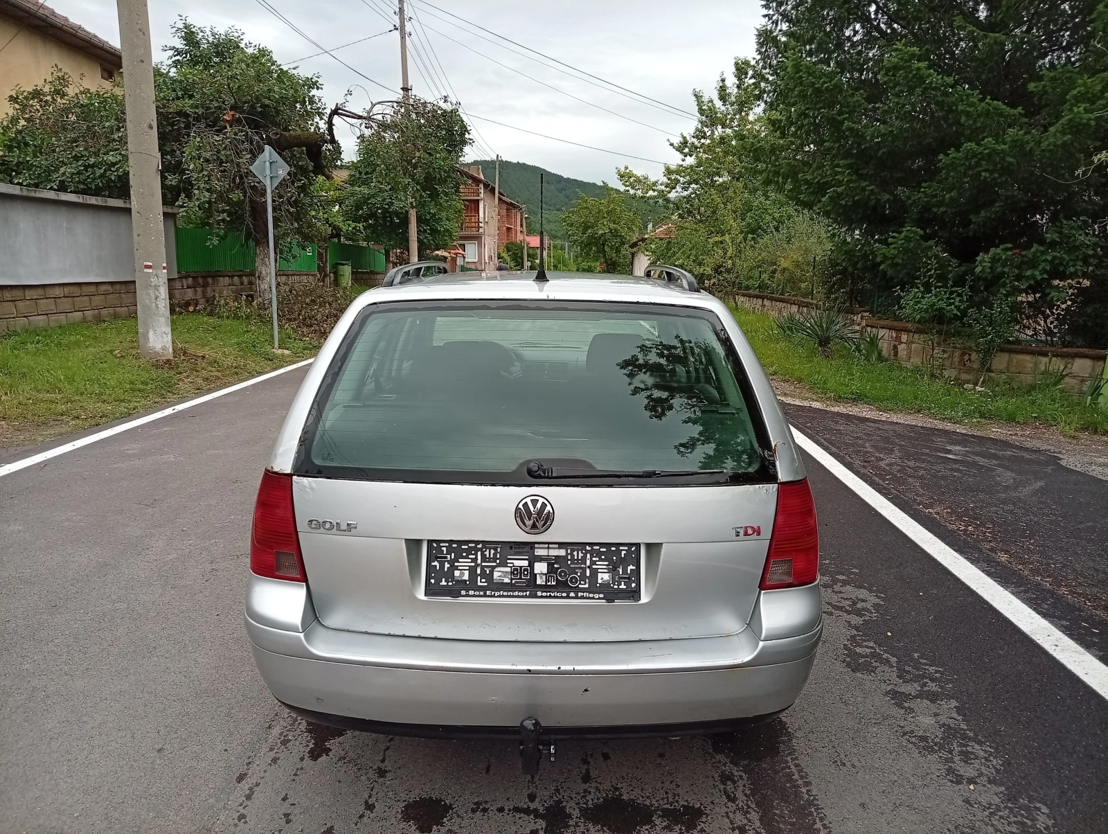 VW Golf 1.9TDI * КЛИМАТРОНИК * FACELIFT * , снимка 4 - Автомобили и джипове - 54897177