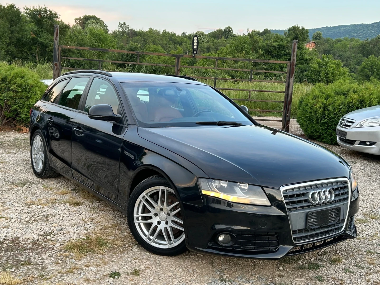Audi A4 2.0TDi КОЖА NAVI DVD Carplay 