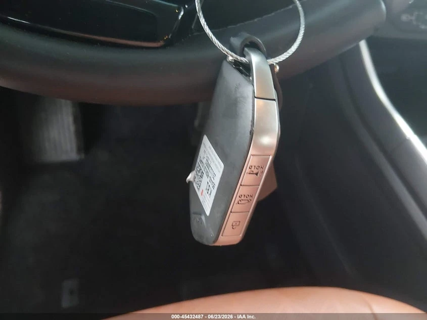 Kia Carnival 3.5l Mpv Ex, снимка 11 - Автомобили и джипове - 55573593