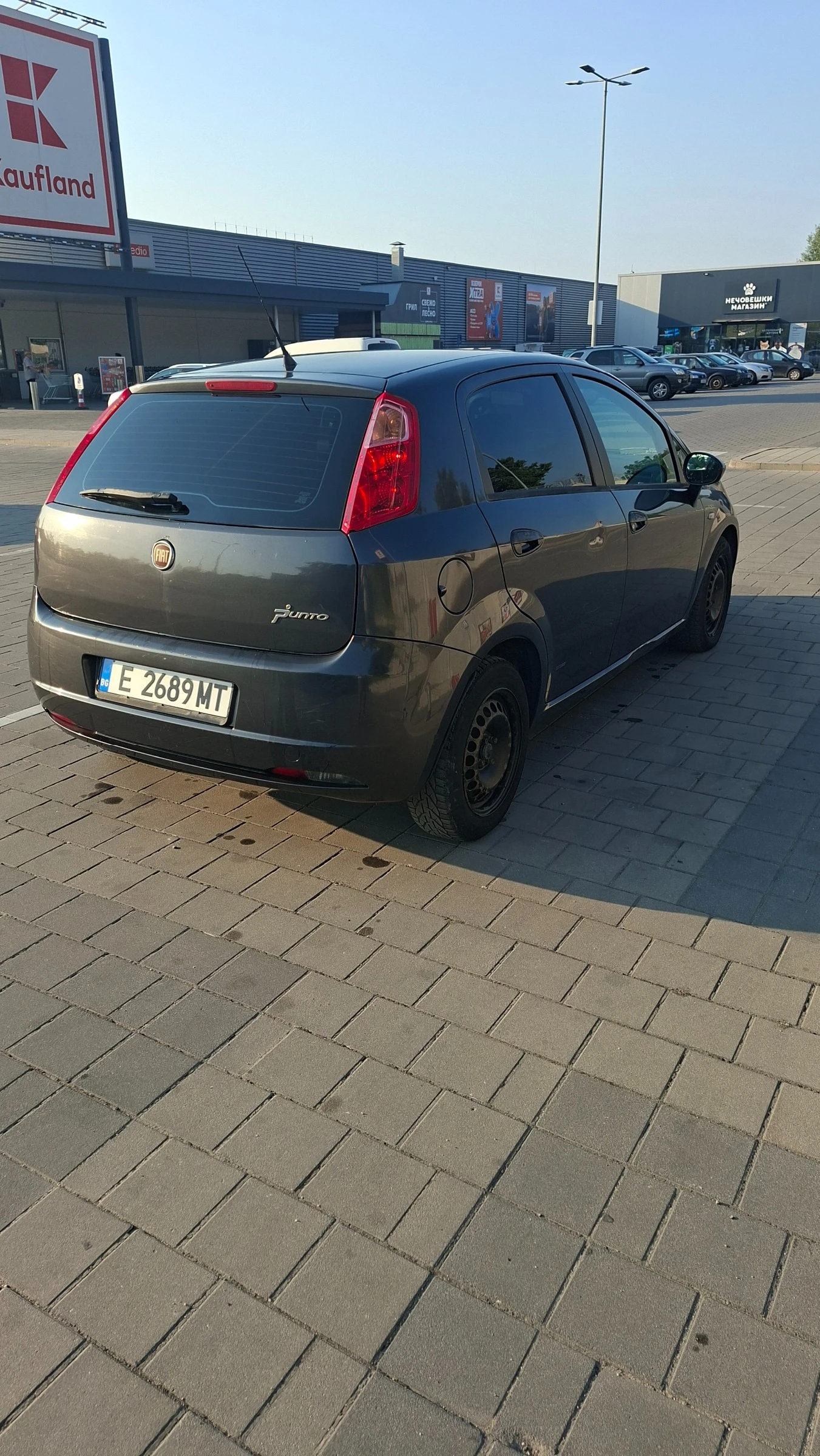 Fiat Punto 1.3 MultiJet, снимка 6 - Автомобили и джипове - 55773921
