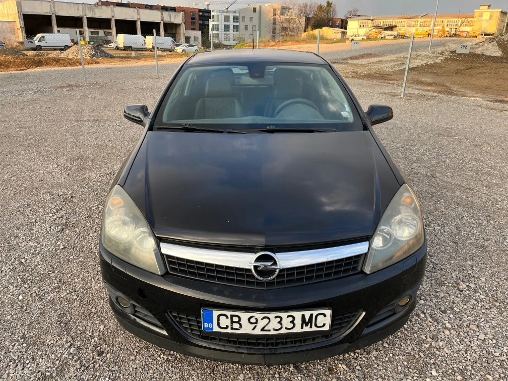 Opel Astra GTC 1.6 Turbo ГАЗ, снимка 2 - Автомобили и джипове - 55837365