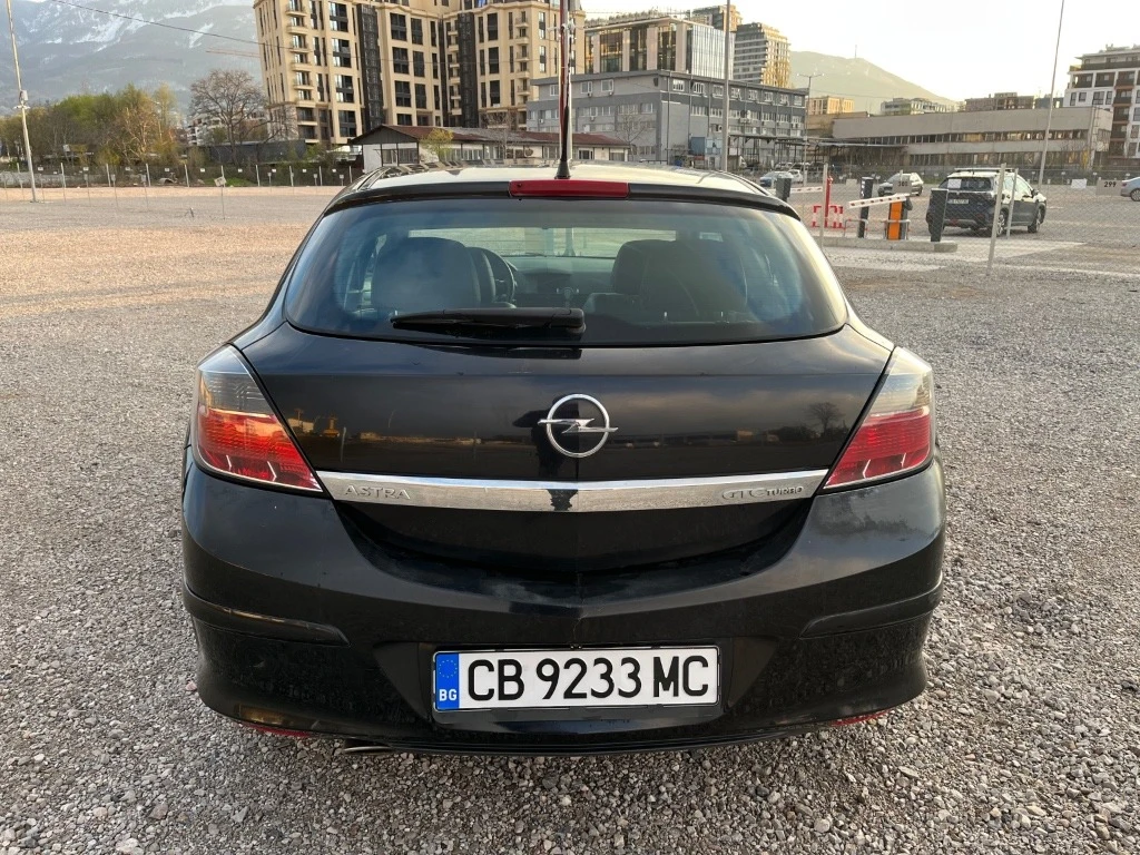 Opel Astra GTC 1.6 Turbo ГАЗ, снимка 5 - Автомобили и джипове - 55837365