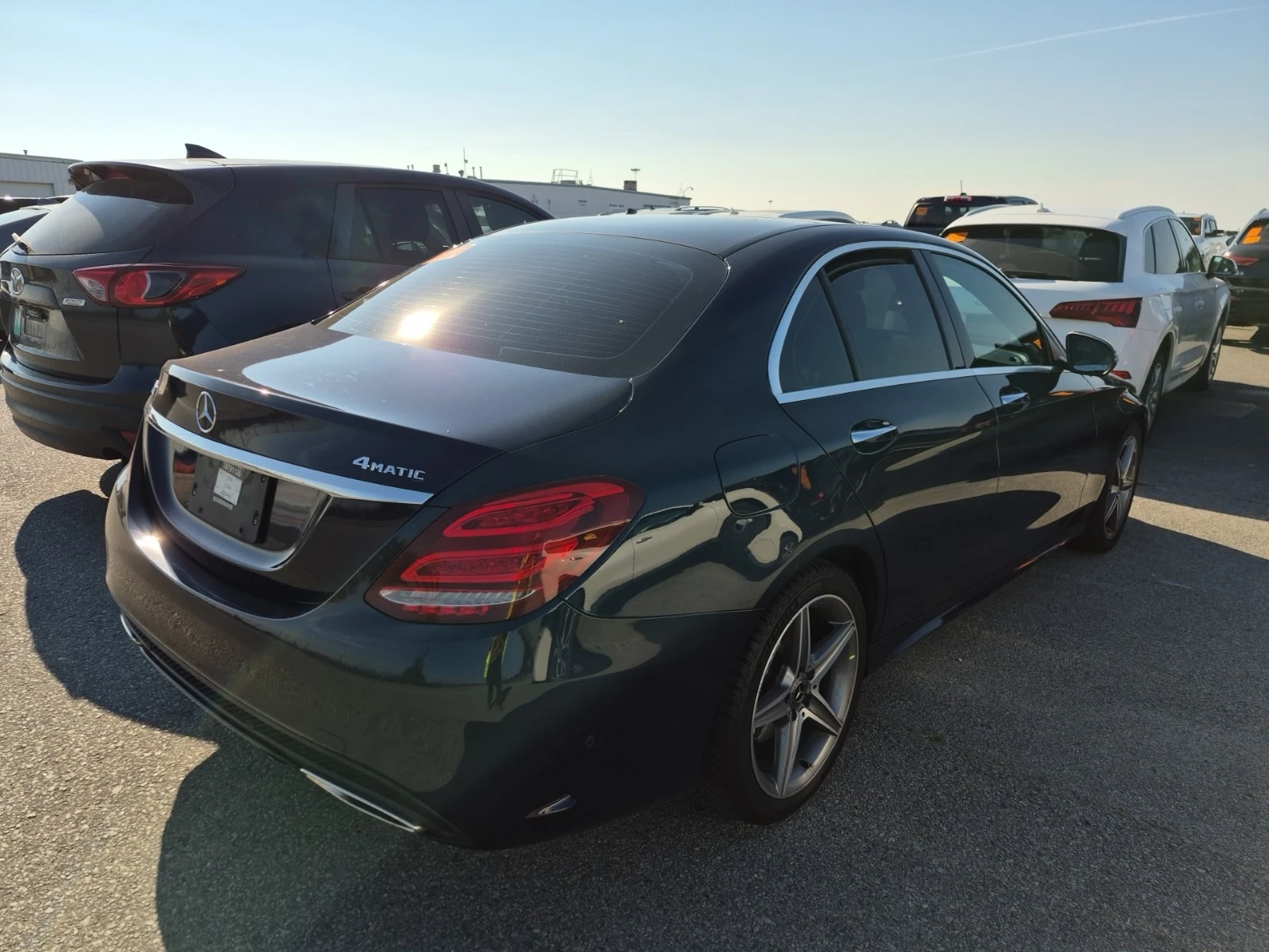Mercedes-Benz C 300 * CARFAX * ПОДГРЕВ* ПАНОРАМА, снимка 3 - Автомобили и джипове - 55994878