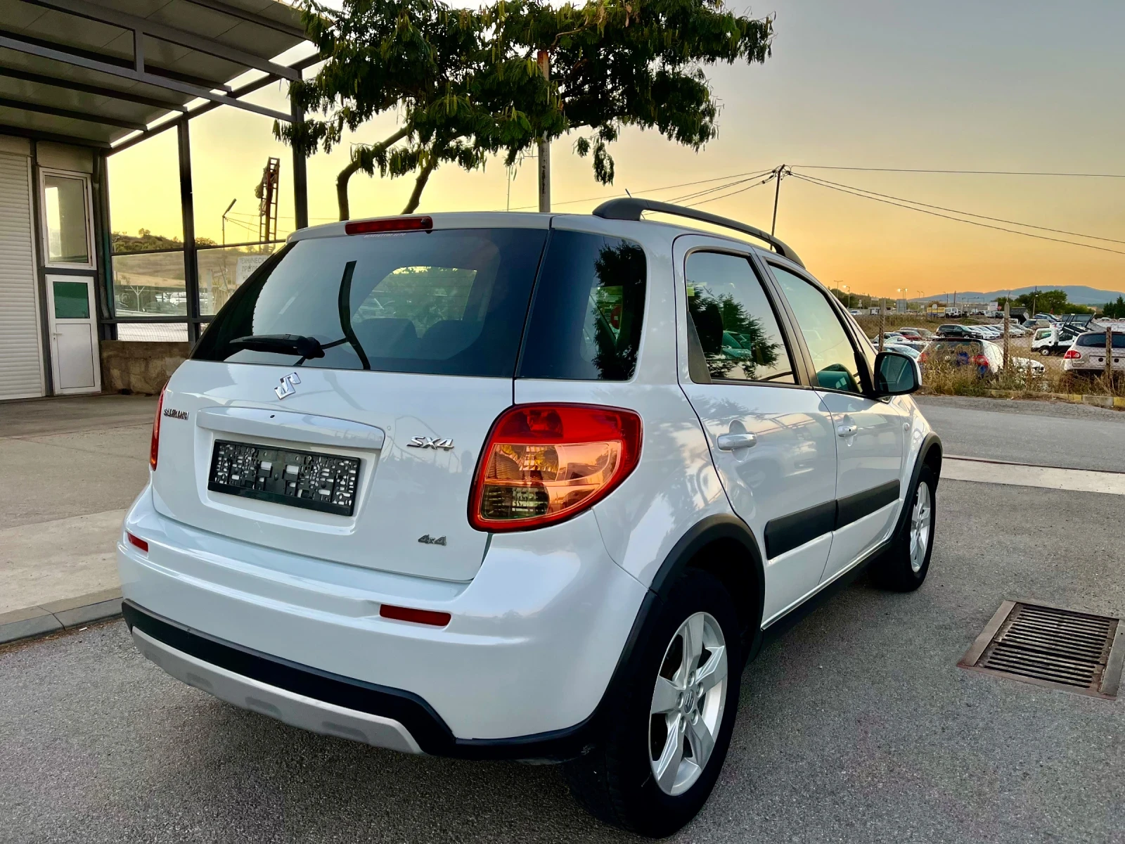 Suzuki SX4 1.6 VVT 16V - 4x4 / GPL - BRC, снимка 4 - Автомобили и джипове - 56318822