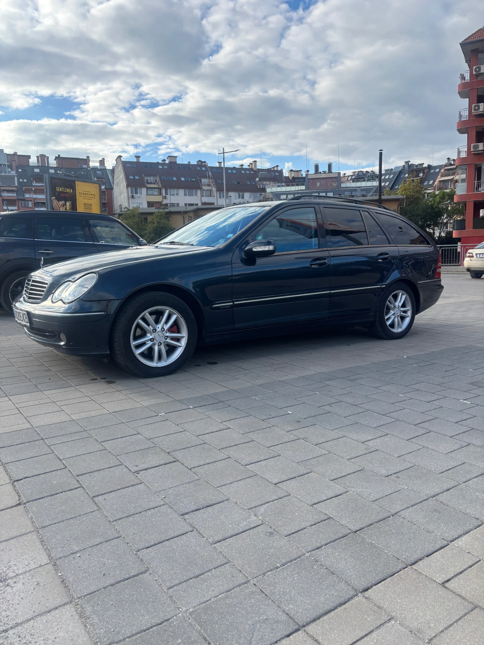 Mercedes-Benz C 270, снимка 2 - Автомобили и джипове - 56710673