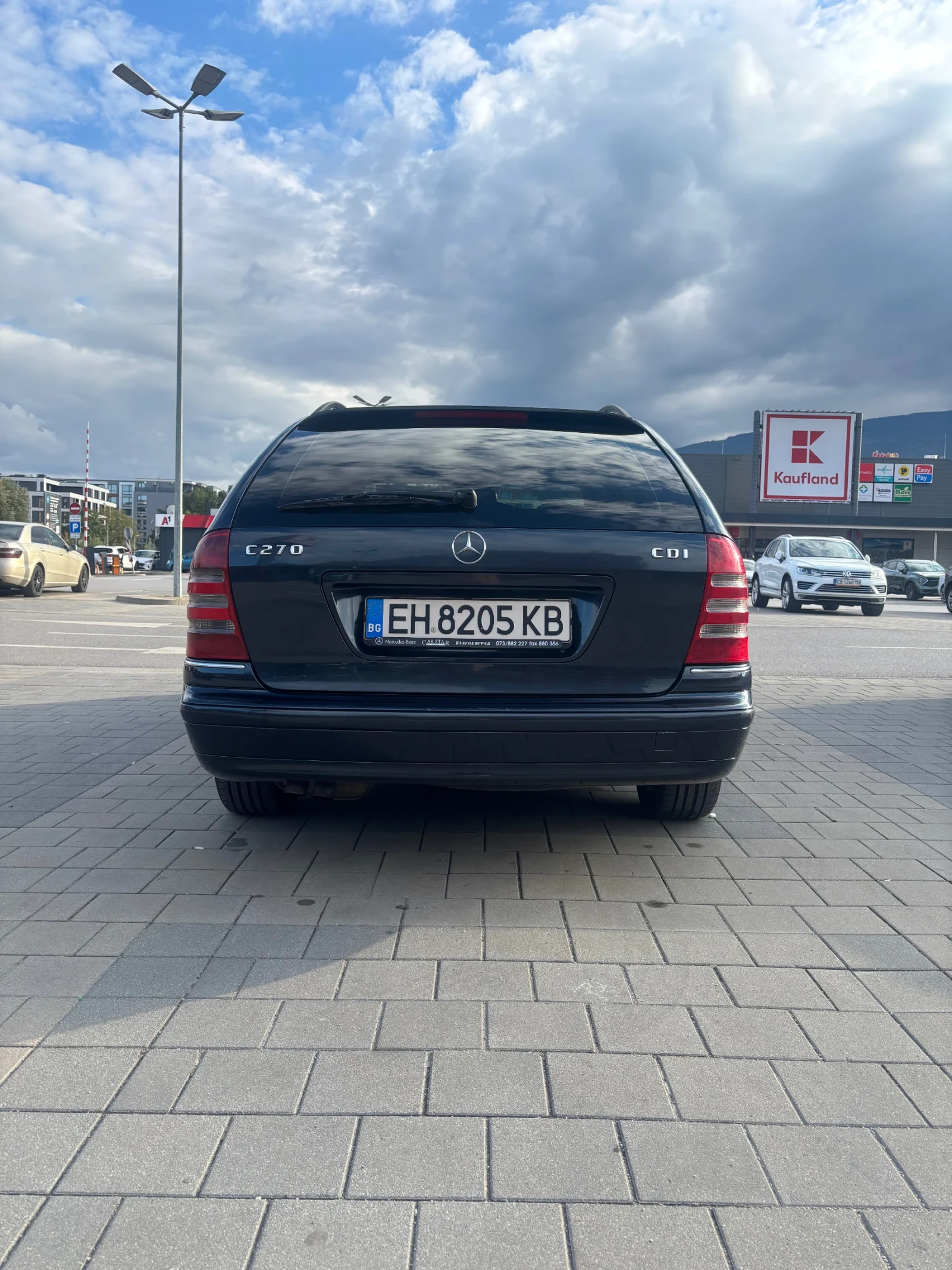 Mercedes-Benz C 270, снимка 3 - Автомобили и джипове - 56710673
