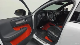 Volvo XC40 T4* R-Design* КОЖА* ПОДГРЕВ* ПАНО* КАМЕРА* , снимка 9