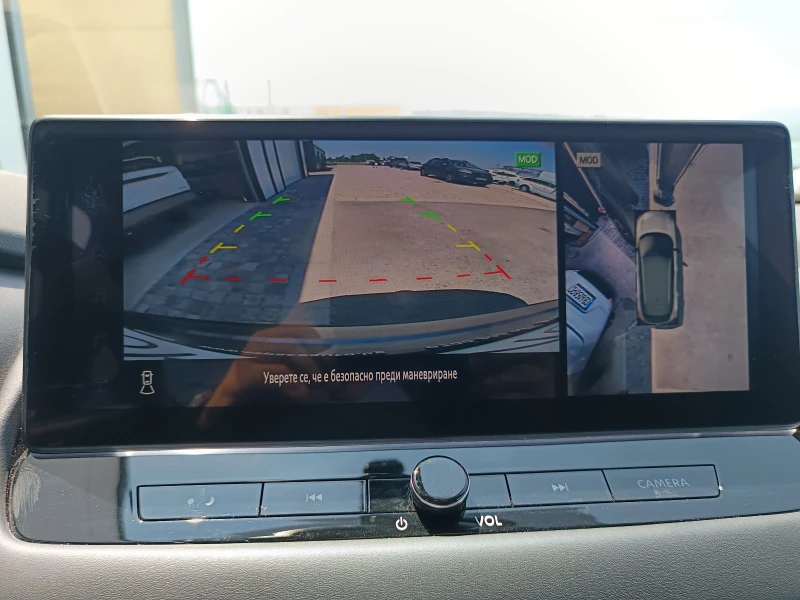 Nissan Qashqai 1.3DIG-T CVT/160к.с., снимка 10 - Автомобили и джипове - 51440717