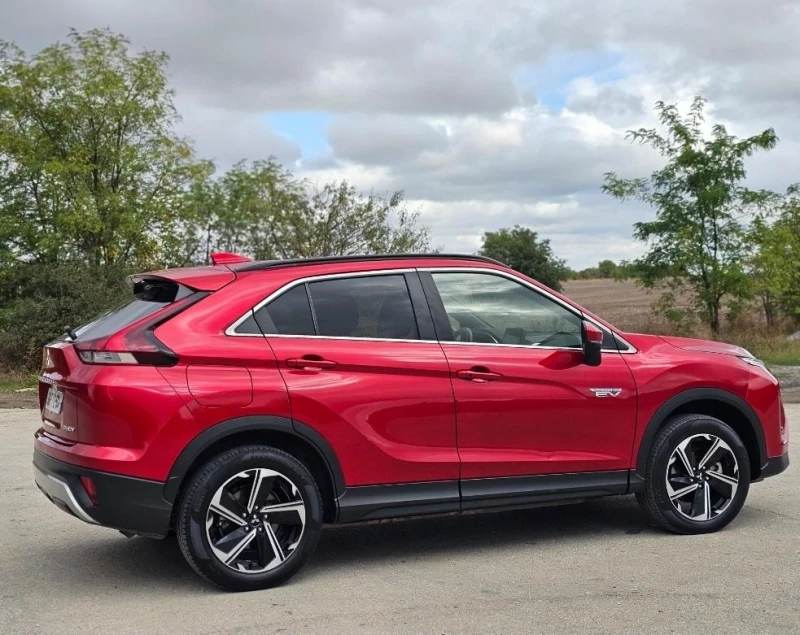 Mitsubishi Eclipse Cross PHEV Топ Състояние, снимка 6 - Автомобили и джипове - 51714323